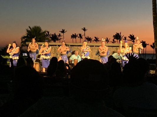 Waikoloa Beach Marriott Sunset Luau