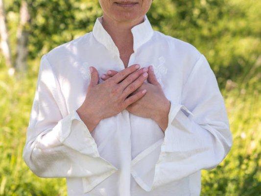 Everyone has the ability to heal themselves. Learn self-reiki through one of our beginner courses.