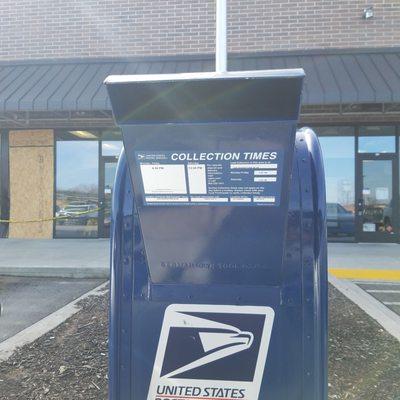 Holly Springs Post Office