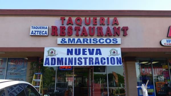 Taqueria azteca. Ahora bajo nueva administracion.  Nuevos platillos y un mejor sabor.