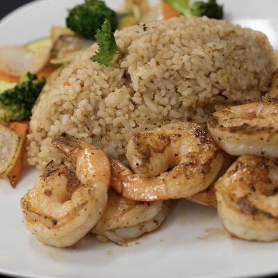 Hibachi shrimp with garlic butter