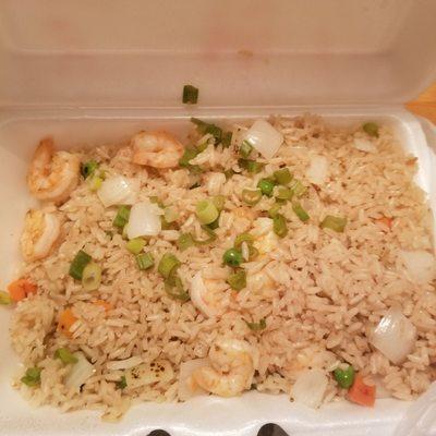 Shrimp fried rice (default option) shrimp, onions, peas, carrots, green onions