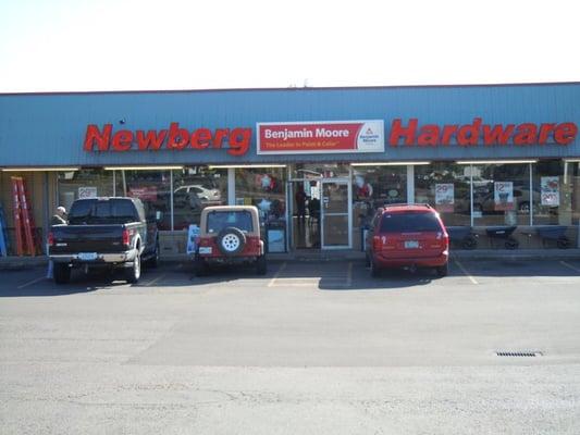 Newberg Ace Hardware