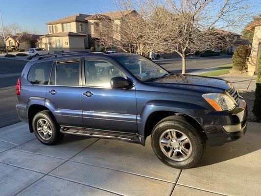 2203 Lexus GX470.