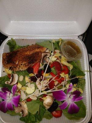 Amazing Salad w Tilapia