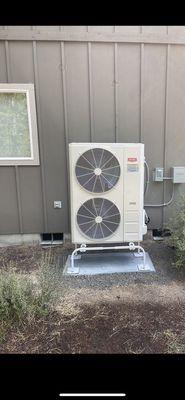 Heat Pump install in La Pine, Oregon.