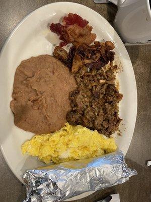 Grilled steak guisado plate