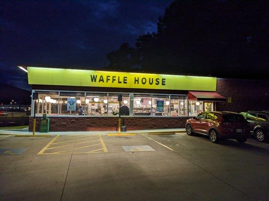 Waffle House at 5:45 am, Clayton