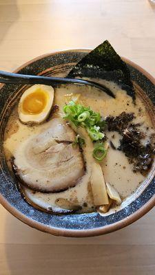 Black Tonkatsu Ramen