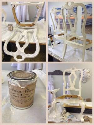 I am dying to take the vintage furniture paint class at Luxury For Less in Ponte Vedra!