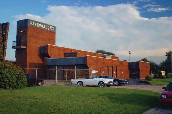 Parkville Auto Body