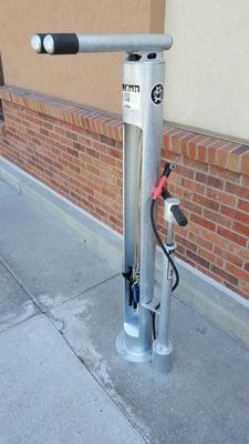 Bike repair station