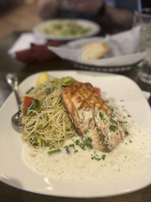 Salmon With Garlic Pasta