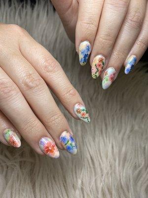 Floral nails