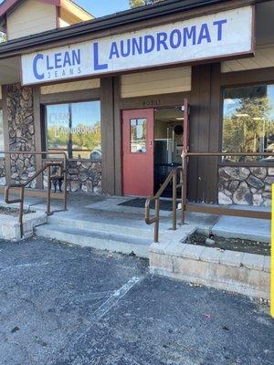 Clean Jeans Laundromat