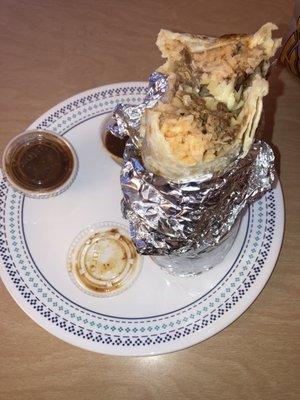 Super burrito carnitas, average at best. Def not "best carnitas in Vallejo" as what their sign claim.