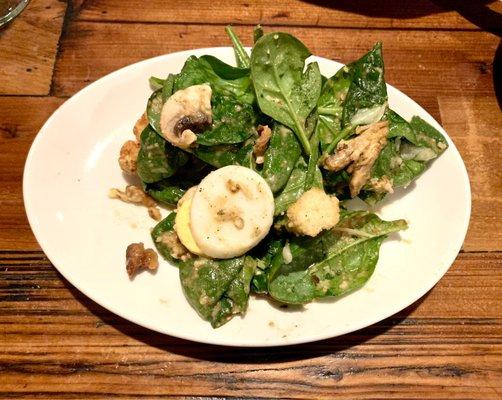 Warm Baby spinach bacon egg walnut salad