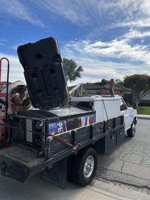 Quick and professional trash/junk pickup service