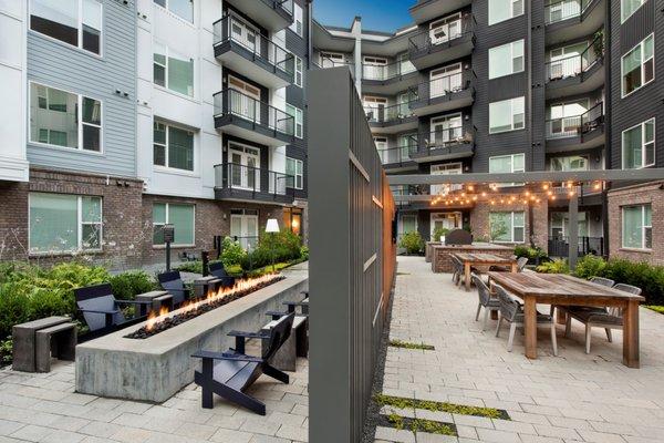 Outdoor dining area with fire pit