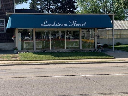 Lundstrom Florist