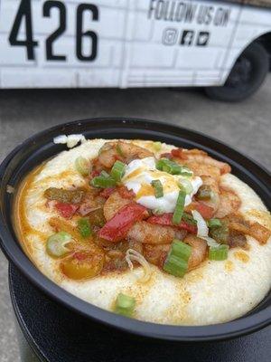 Shrimp and grits to die for