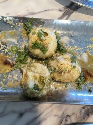 Appetizer Dahi Poori