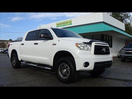 2010 Toyota Tundra rock warrior