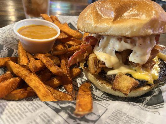 Pub burger with sweet potato fries and happy sauce