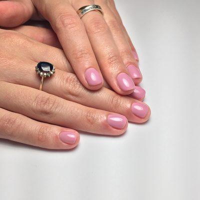 Classic hardware gel manicure.