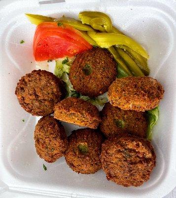 Falafel platter