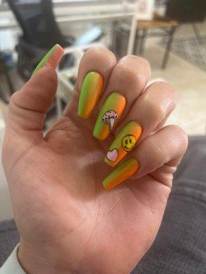 Nails from Victoria