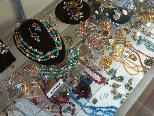 Awesome Vintage Jewelry!!