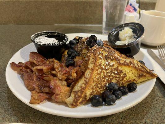 Cinnamon French Toast w/ Blueberries and Bacon @ Riverside Cafe.