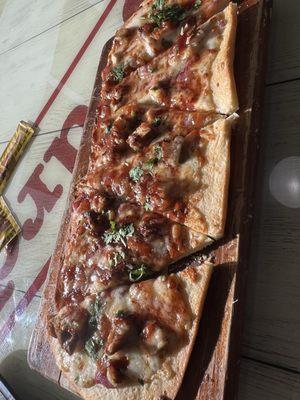 BBQ chicken flatbread