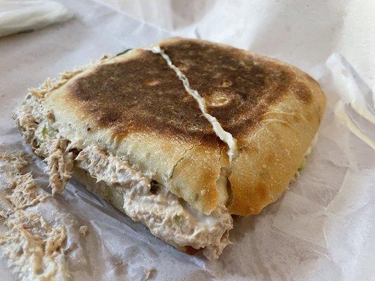 Tuna focaccia with American and spinach grilled. Yummy!!!!!!!!!