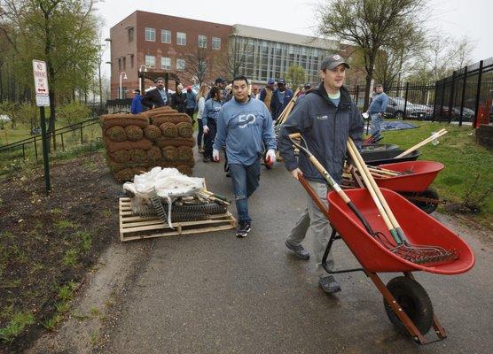 WC Smith 50th Anniversary Volunteer Day | Community Clean Up at THEARC DC