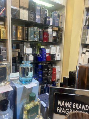 Amazing selections of perfumes, colognes etc.. Syed the manager is very skilled in selection of colognes and perfumes. Great place!