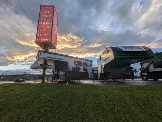 Frontier Auto & RV Sales