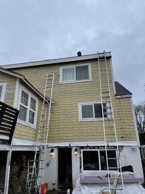 Custom pattern shingle hardie siding.

Madrona, Seattle