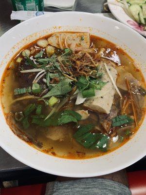 Bun bo hue