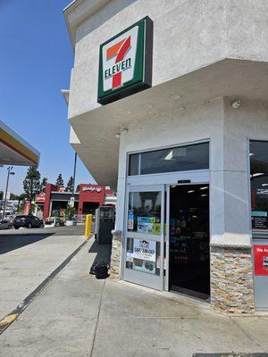 7-Eleven