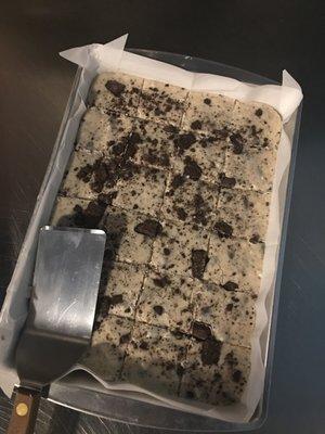 Need any Awesome Oreo Fudge Anyone?