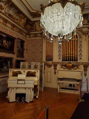 Music room