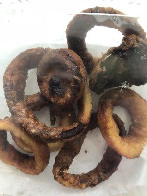 These would be the onion rings served to me this afternoon at this fine establishment! Appalling that they would serve this!