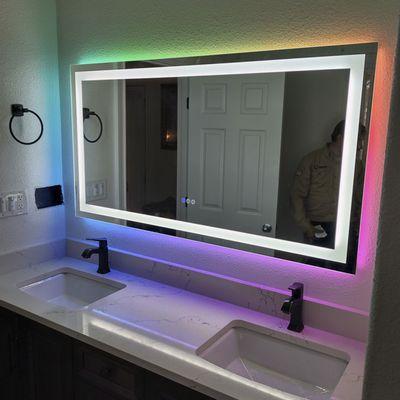 Electrical services / Home automation / Security lighting - cam / new electrical line / Mirror glasses / Residential / Bathroom mirror