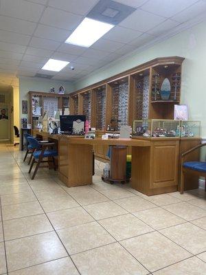 20-20 Eye Care Center