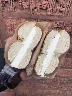 everything bagel with cream cheese