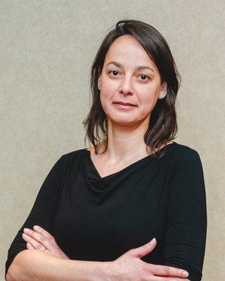 Renata Saiani, Paralegal.