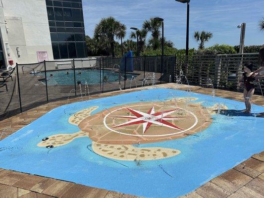 Splash pad for the little