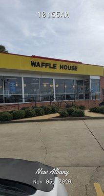 Front of Waffle House